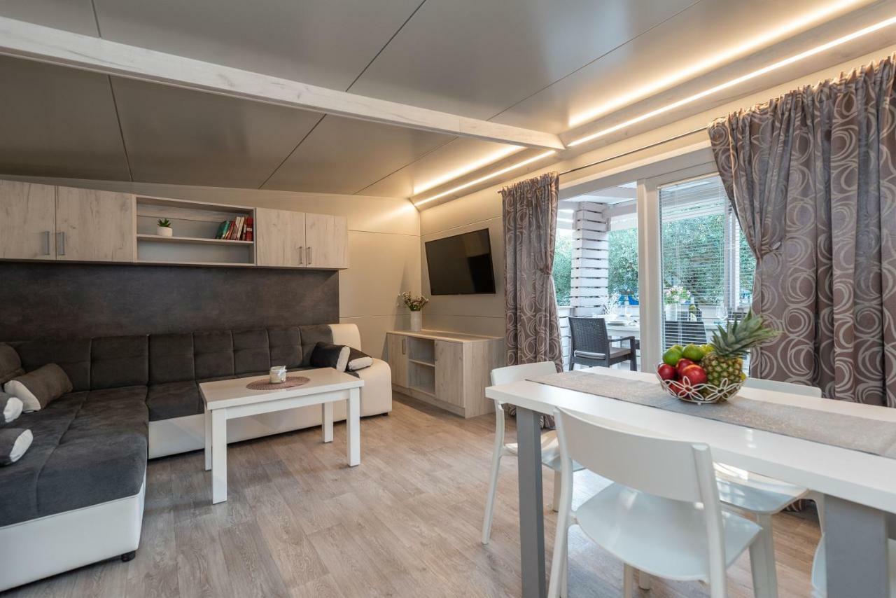 Camp Bepo Hotel Pakoštane Екстериор снимка